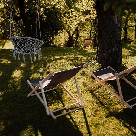 Dom Pod Jabloniami Villa Lukowica Kültér fotó