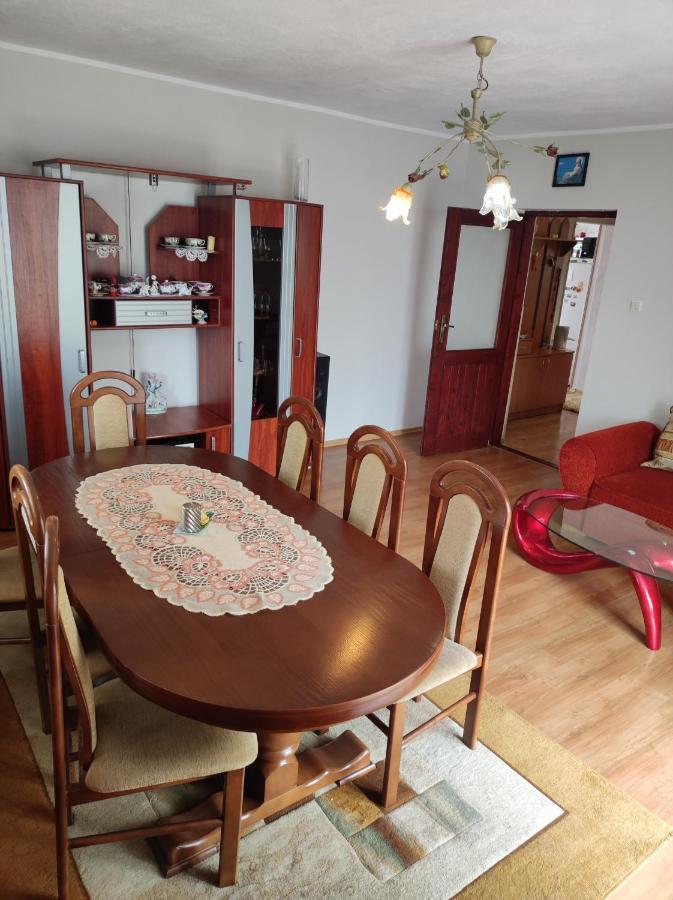 Dom Pod Jabloniami Villa Lukowica Kültér fotó