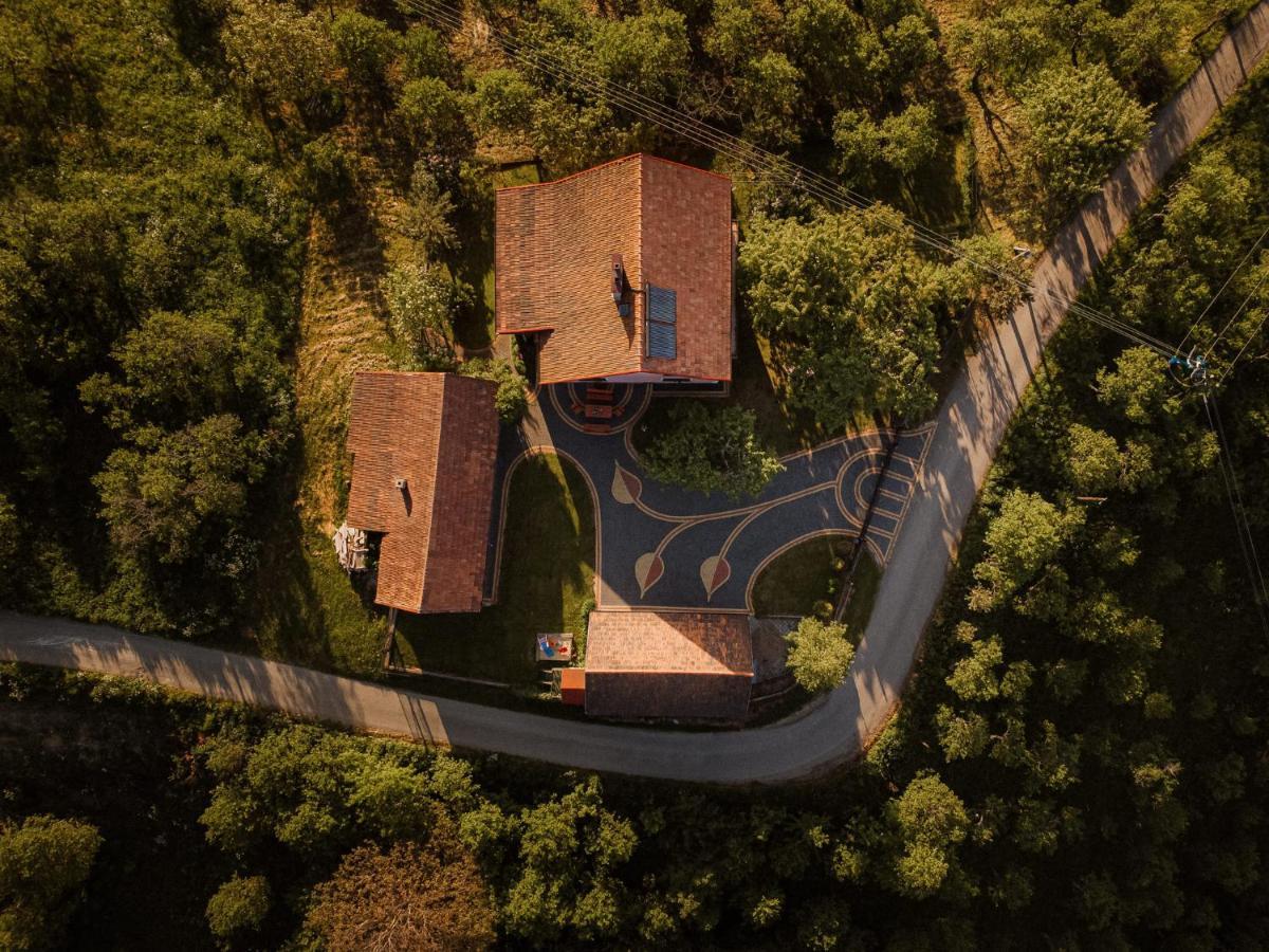 Dom Pod Jabloniami Villa Lukowica Kültér fotó