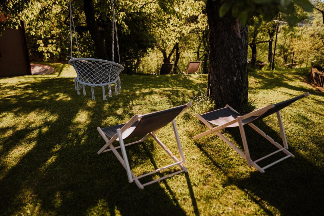 Dom Pod Jabloniami Villa Lukowica Kültér fotó